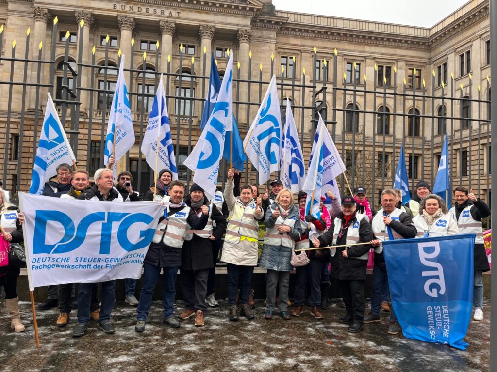 Die DSTG Berlin auf der Tarifdemo am 15. Januar 2026 vor dem Bundesrat